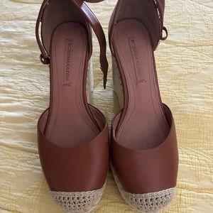 BCBG Max Azria brown wedge